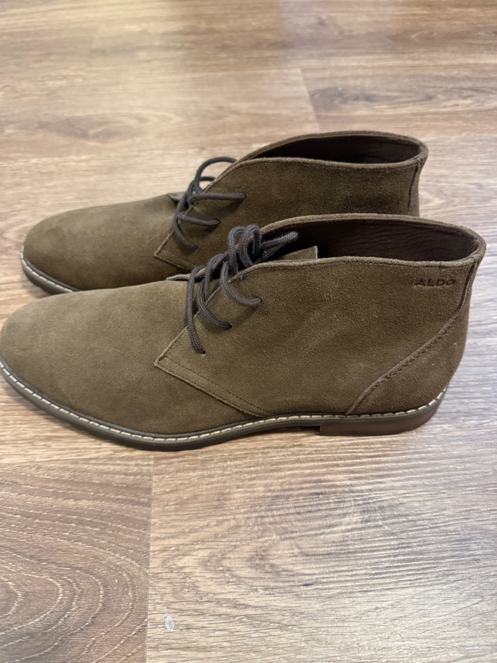 ALDO Men's Brown Suede Chukka Boots Unworn